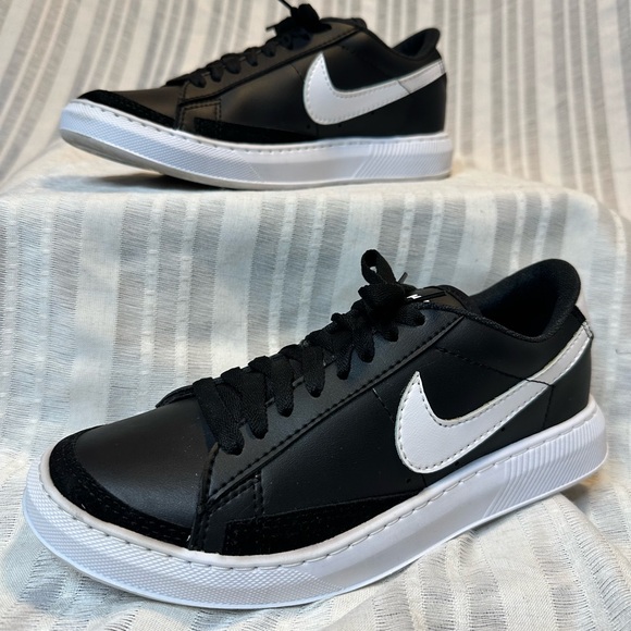 Nike Shoes - Nike Court Royale Low Sneakers Black/White – Youth 6.5 (Women’s 8)
